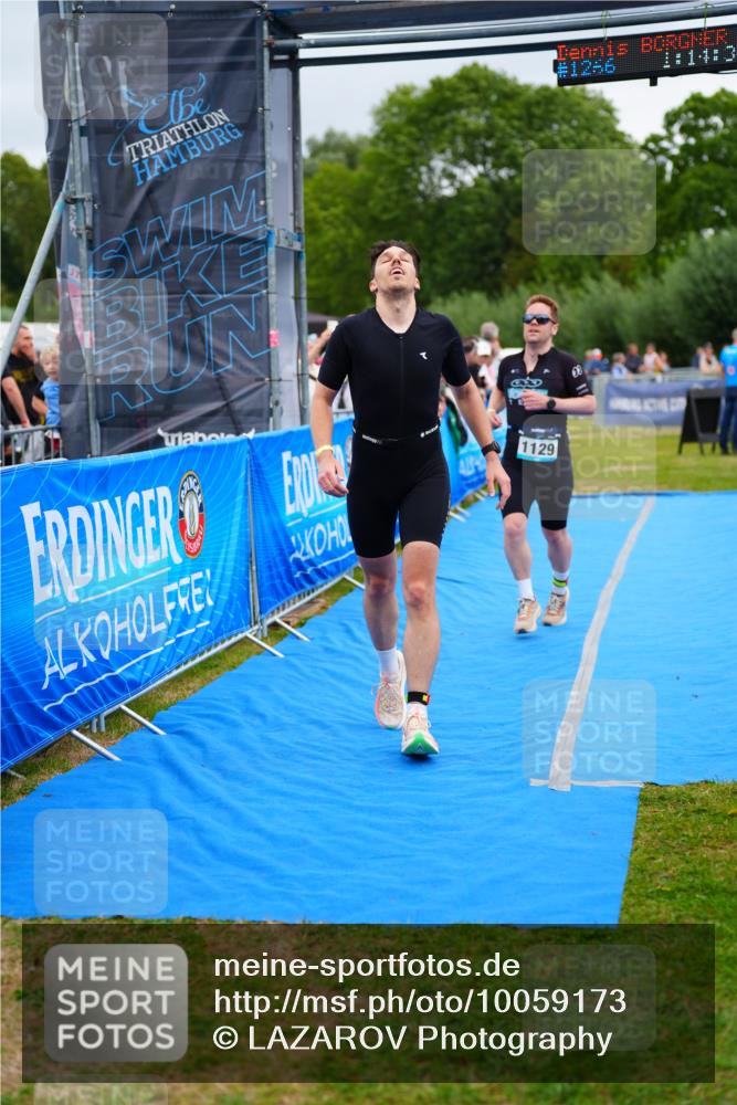 30.08.2026 - Elbe Triathlon Hamburg LAZAROV Photography http://msf.ph/oto/10059173 30.08.2026 11:34:53 Ziel 578, 903, 1129, 1157, 1441 meine-sportfotos.de