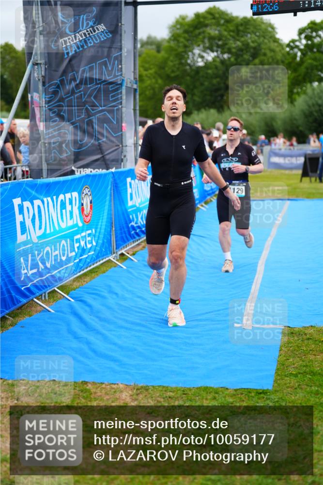 30.08.2026 - Elbe Triathlon Hamburg LAZAROV Photography http://msf.ph/oto/10059177 30.08.2026 11:34:53 Ziel 578, 903, 1129, 1157, 1441 meine-sportfotos.de
