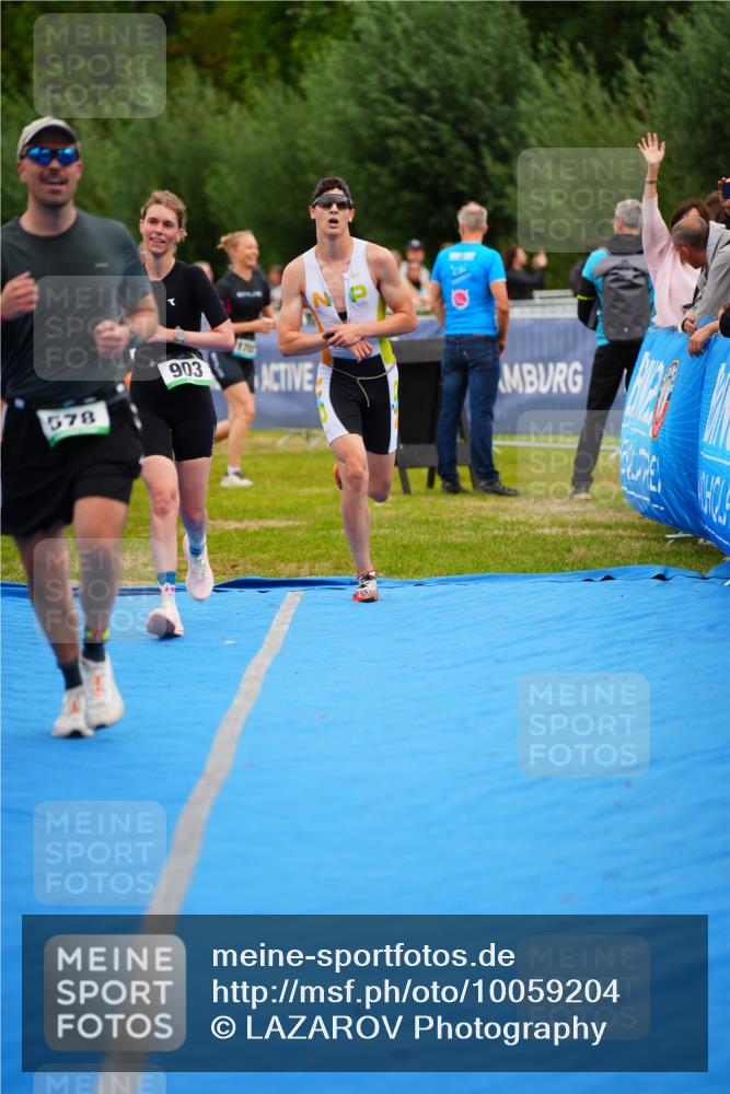 30.08.2026 - Elbe Triathlon Hamburg LAZAROV Photography http://msf.ph/oto/10059204 30.08.2026 11:35:00 Ziel 578, 903, 1213, 1230, 1441 meine-sportfotos.de