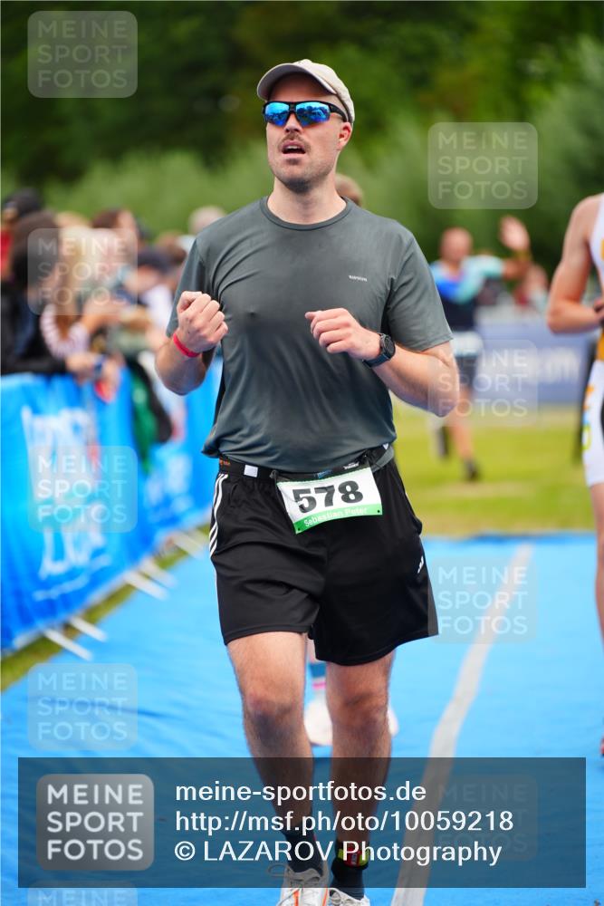 30.08.2026 - Elbe Triathlon Hamburg LAZAROV Photography http://msf.ph/oto/10059218 30.08.2026 11:35:02 Ziel 578, 903, 1213, 1230, 1441 meine-sportfotos.de