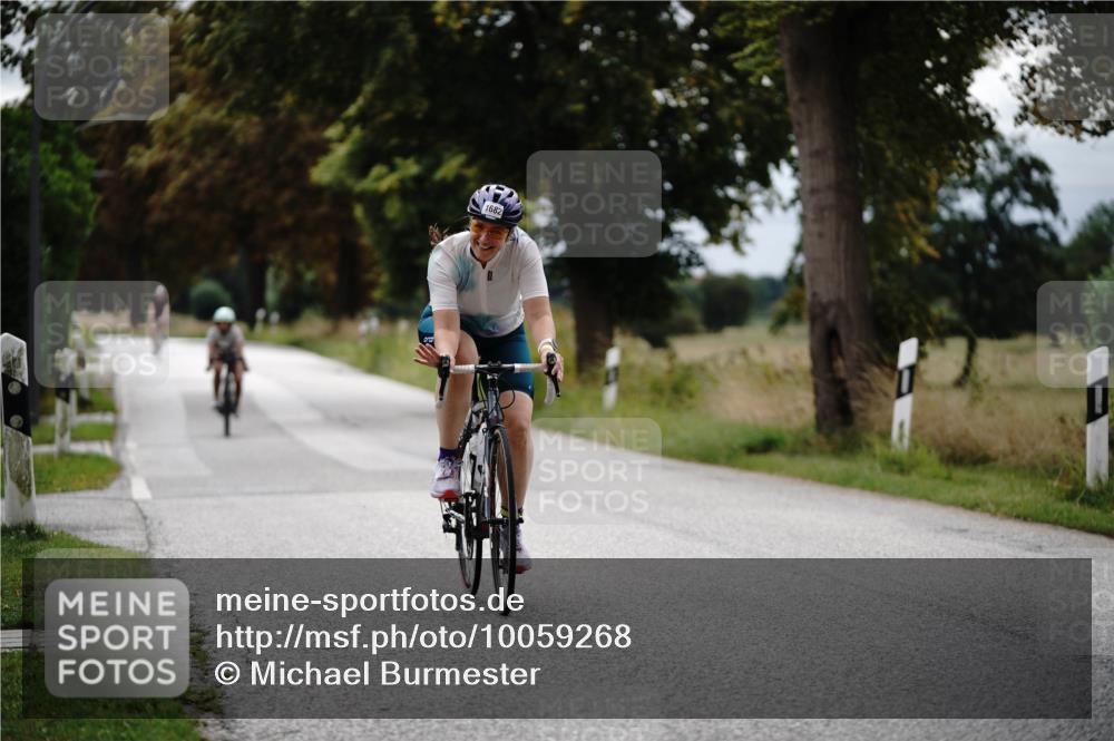30.08.2026 - Elbe Triathlon Hamburg Michael Burmester http://msf.ph/oto/10059268 30.08.2026 11:29:39 Radfahren 1476, 1575, 1641, 1682 meine-sportfotos.de