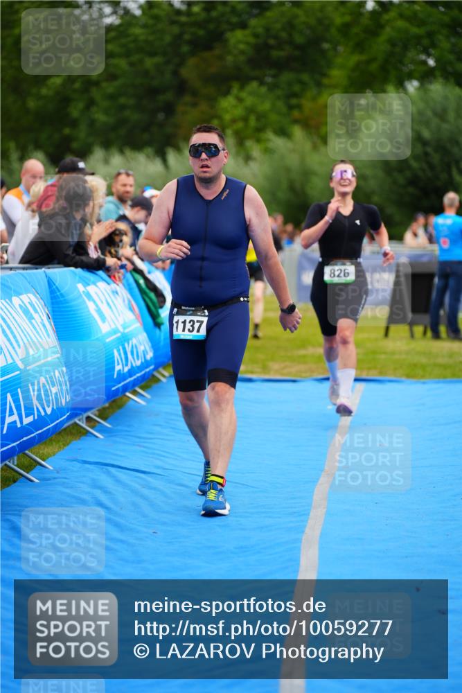 30.08.2026 - Elbe Triathlon Hamburg LAZAROV Photography http://msf.ph/oto/10059277 30.08.2026 11:35:17 Ziel 780, 826, 1137, 1318 meine-sportfotos.de