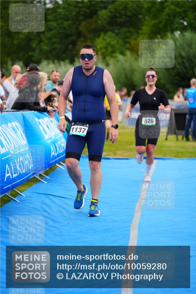 30.08.2026 - Elbe Triathlon Hamburg LAZAROV Photography http://msf.ph/oto/10059280 30.08.2026 11:35:17 Ziel 780, 826, 1137, 1318 meine-sportfotos.de