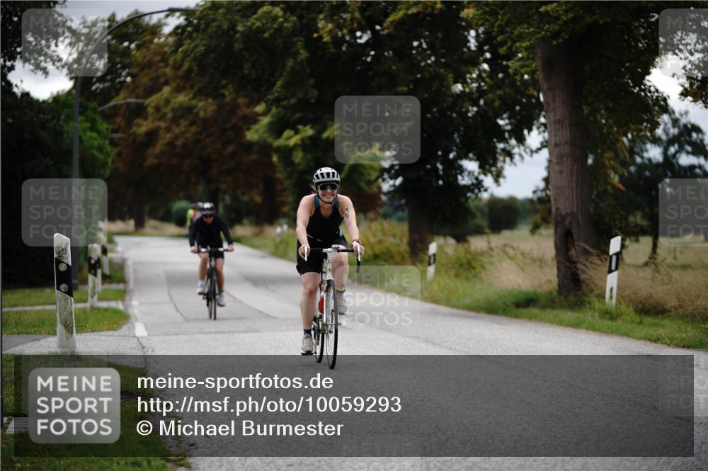 30.08.2026 - Elbe Triathlon Hamburg Michael Burmester http://msf.ph/oto/10059293 30.08.2026 11:30:00 Radfahren 1503 meine-sportfotos.de