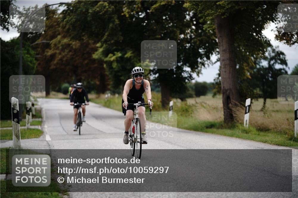 30.08.2026 - Elbe Triathlon Hamburg Michael Burmester http://msf.ph/oto/10059297 30.08.2026 11:30:00 Radfahren 1503 meine-sportfotos.de