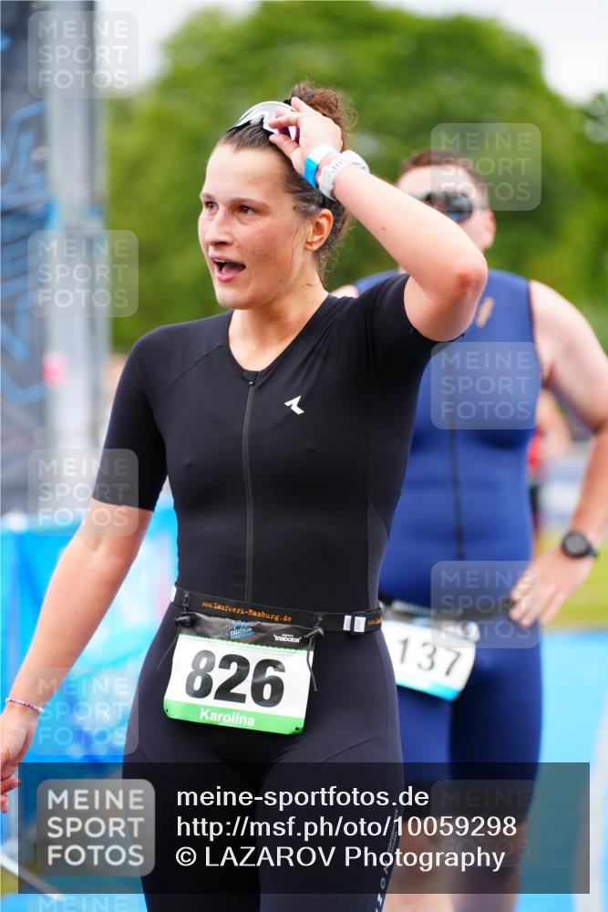 30.08.2026 - Elbe Triathlon Hamburg LAZAROV Photography http://msf.ph/oto/10059298 30.08.2026 11:35:21 Ziel 780, 826, 831, 1318 meine-sportfotos.de