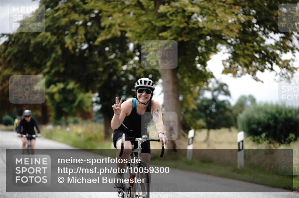30.08.2026 - Elbe Triathlon Hamburg Michael Burmester http://msf.ph/oto/10059300 30.08.2026 11:30:01 Radfahren 1503 meine-sportfotos.de