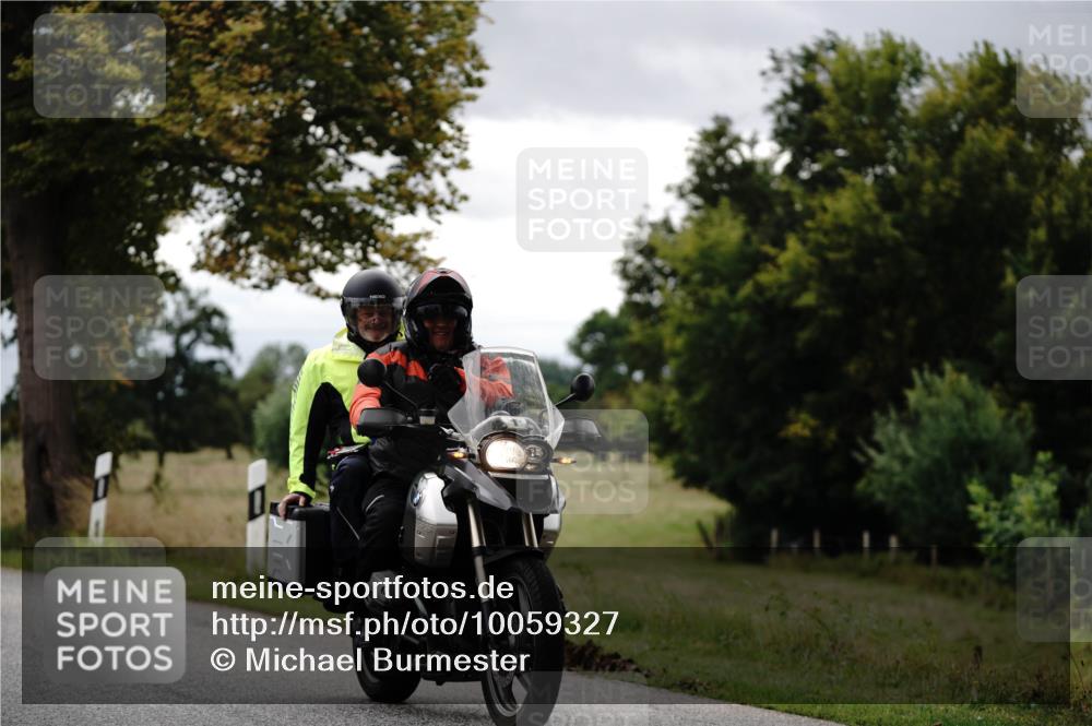 30.08.2026 - Elbe Triathlon Hamburg Michael Burmester http://msf.ph/oto/10059327 30.08.2026 11:30:07 Radfahren  meine-sportfotos.de