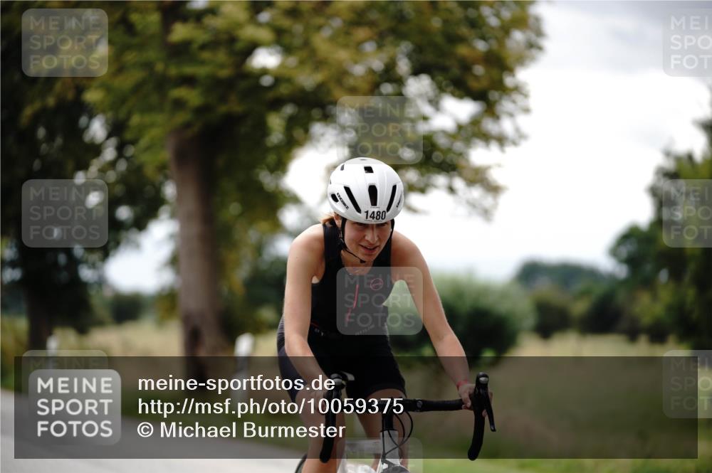 30.08.2026 - Elbe Triathlon Hamburg Michael Burmester http://msf.ph/oto/10059375 30.08.2026 11:30:37 Radfahren 1480, 1549, 1714 meine-sportfotos.de
