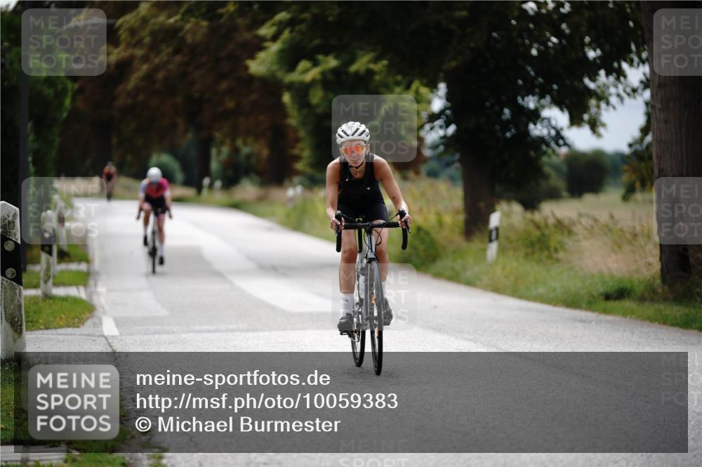 30.08.2026 - Elbe Triathlon Hamburg Michael Burmester http://msf.ph/oto/10059383 30.08.2026 11:30:46 Radfahren 1492, 1577 meine-sportfotos.de