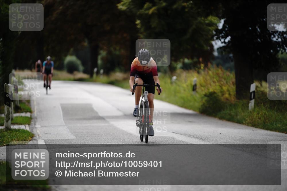 30.08.2026 - Elbe Triathlon Hamburg Michael Burmester http://msf.ph/oto/10059401 30.08.2026 11:30:56 Radfahren 1493, 1513 meine-sportfotos.de