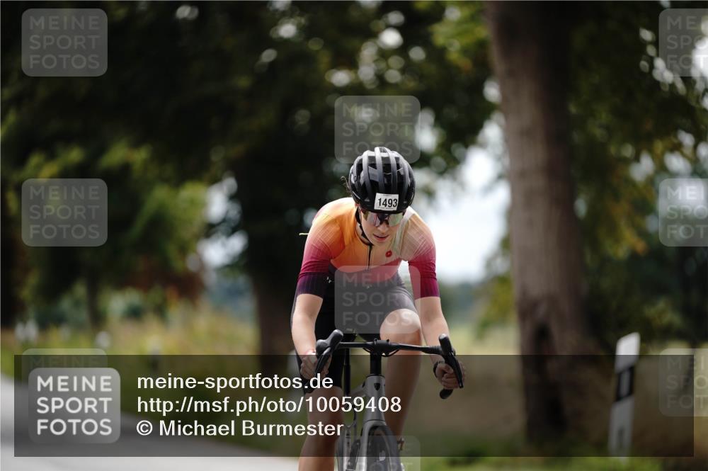 30.08.2026 - Elbe Triathlon Hamburg Michael Burmester http://msf.ph/oto/10059408 30.08.2026 11:30:58 Radfahren 1493, 1513 meine-sportfotos.de