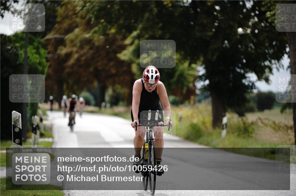 30.08.2026 - Elbe Triathlon Hamburg Michael Burmester http://msf.ph/oto/10059426 30.08.2026 11:31:10 Radfahren 1372, 1525, 1717 meine-sportfotos.de
