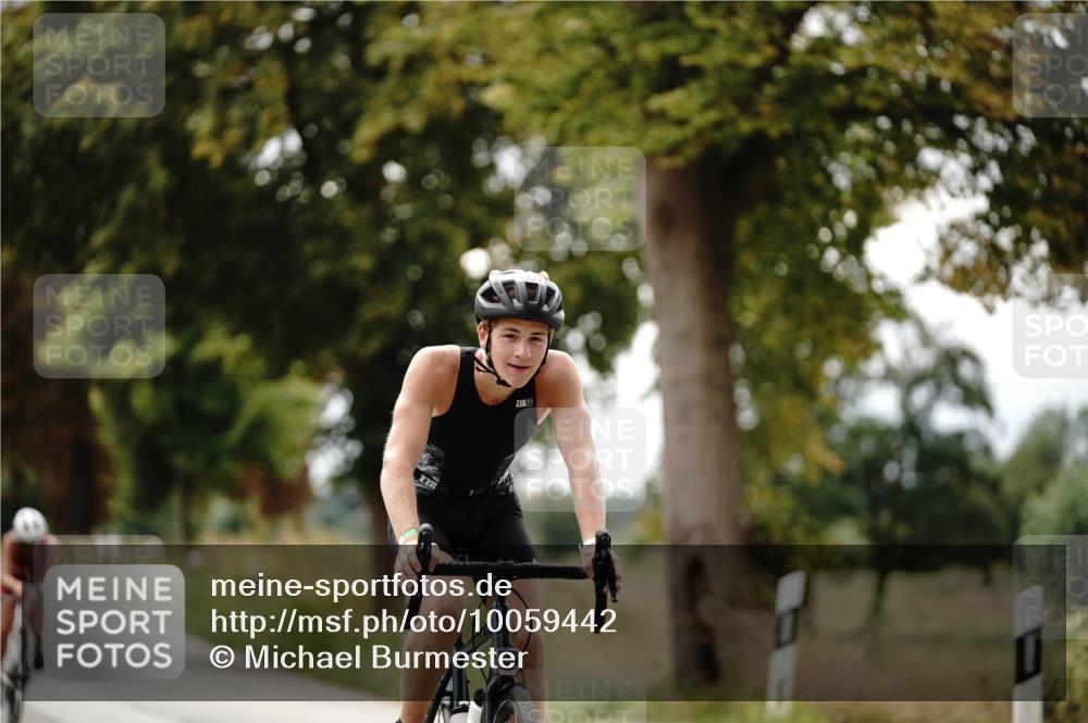 30.08.2026 - Elbe Triathlon Hamburg Michael Burmester http://msf.ph/oto/10059442 30.08.2026 11:31:16 Radfahren 1127, 1131, 1372, 1409, 1605 meine-sportfotos.de