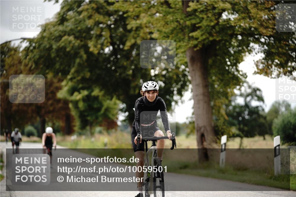 30.08.2026 - Elbe Triathlon Hamburg Michael Burmester http://msf.ph/oto/10059501 30.08.2026 11:31:39 Radfahren 1351, 1429, 1594 meine-sportfotos.de