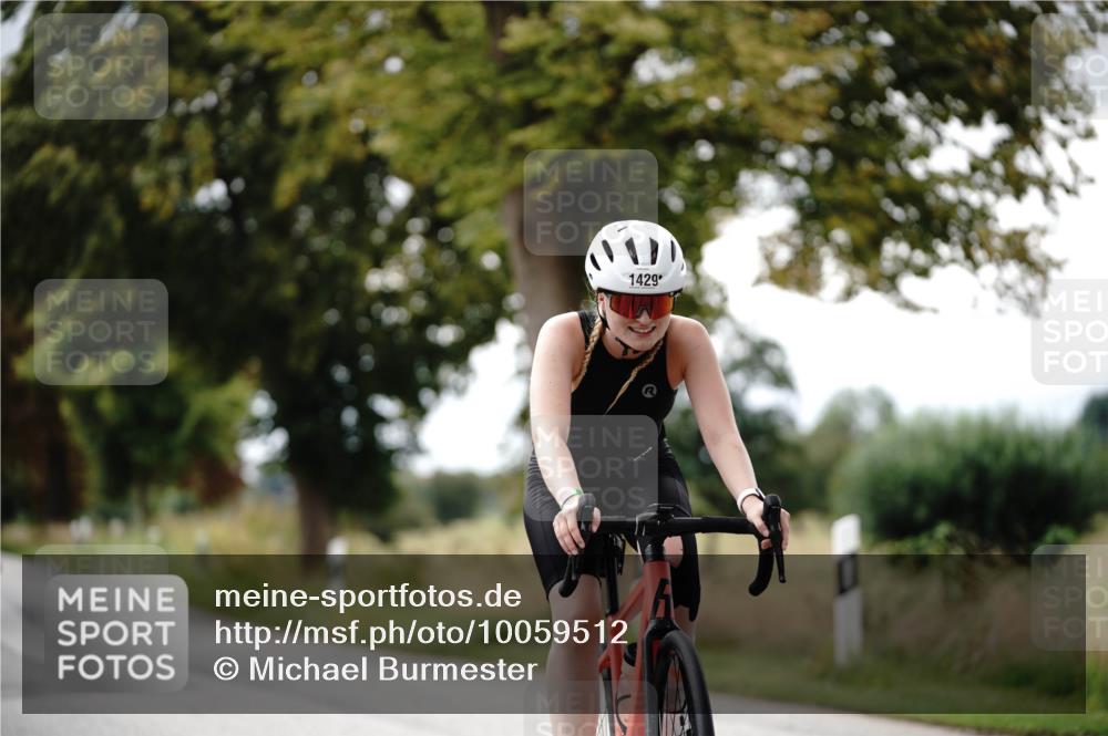 30.08.2026 - Elbe Triathlon Hamburg Michael Burmester http://msf.ph/oto/10059512 30.08.2026 11:31:43 Radfahren 1351, 1429 meine-sportfotos.de