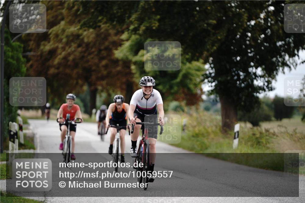30.08.2026 - Elbe Triathlon Hamburg Michael Burmester http://msf.ph/oto/10059557 30.08.2026 11:32:14 Radfahren 1475, 1500, 1522, 1580, 1634, 1640 meine-sportfotos.de