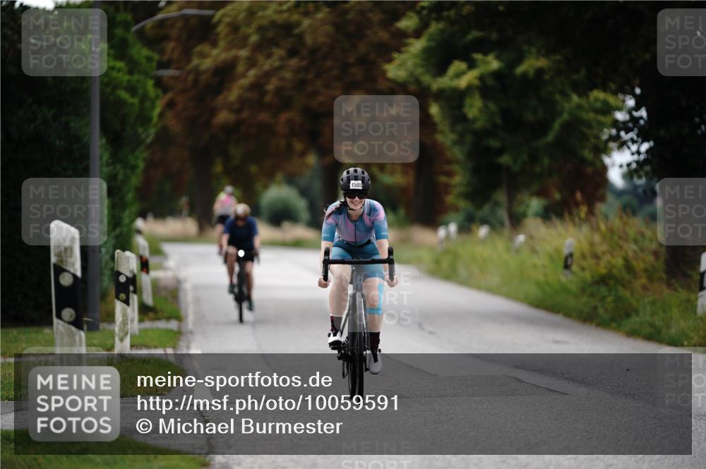 30.08.2026 - Elbe Triathlon Hamburg Michael Burmester http://msf.ph/oto/10059591 30.08.2026 11:32:31 Radfahren 1505, 1686 meine-sportfotos.de