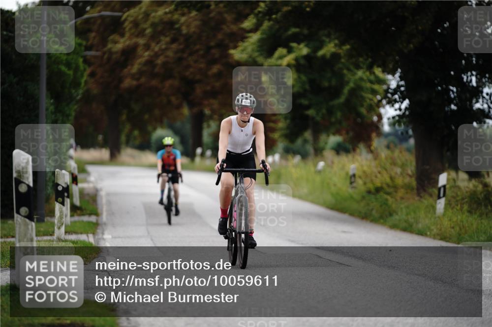 30.08.2026 - Elbe Triathlon Hamburg Michael Burmester http://msf.ph/oto/10059611 30.08.2026 11:32:39 Radfahren 1538, 1677, 1686 meine-sportfotos.de