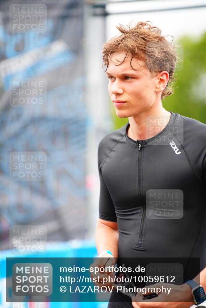 30.08.2026 - Elbe Triathlon Hamburg LAZAROV Photography http://msf.ph/oto/10059612 30.08.2026 11:36:51 Ziel 1011, 1246 meine-sportfotos.de