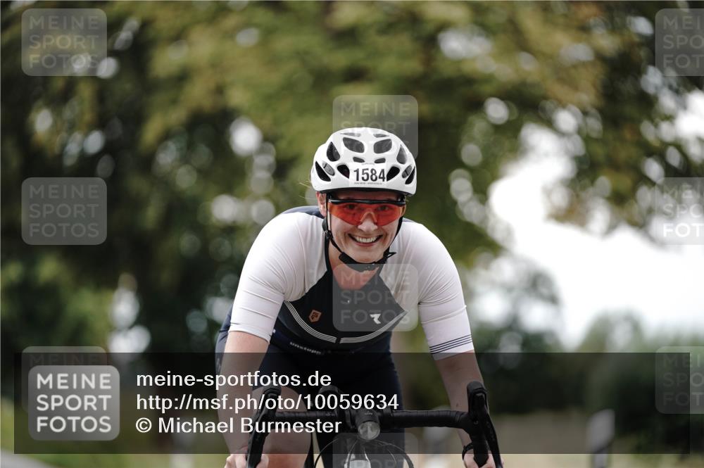 30.08.2026 - Elbe Triathlon Hamburg Michael Burmester http://msf.ph/oto/10059634 30.08.2026 11:32:56 Radfahren 1584 meine-sportfotos.de