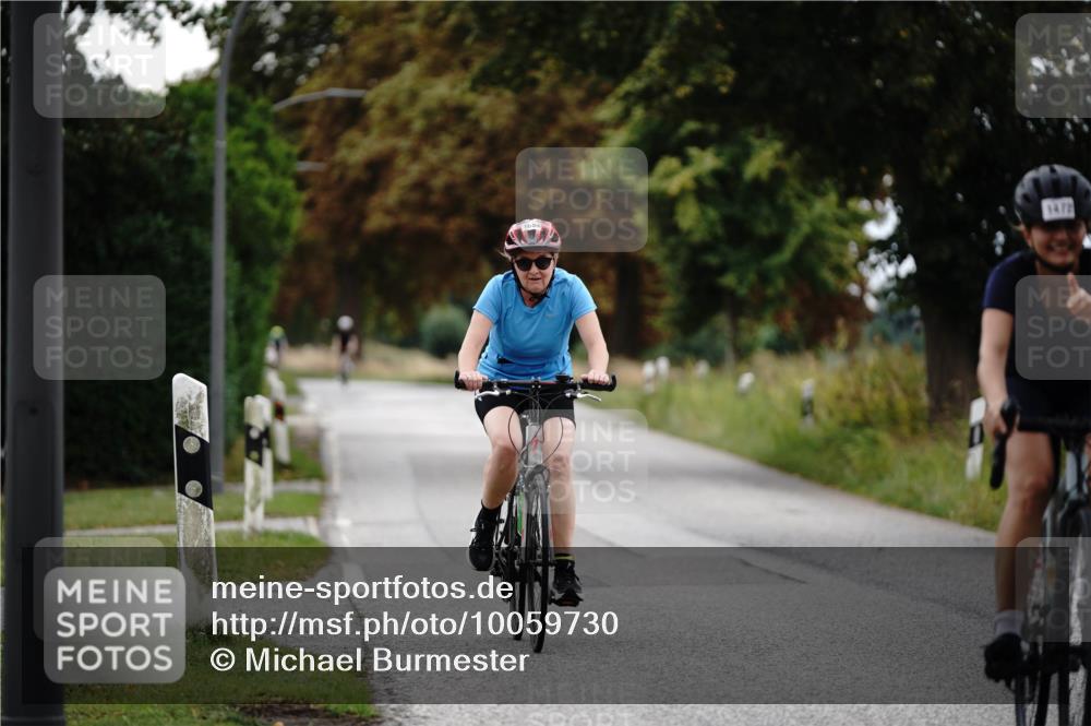 30.08.2026 - Elbe Triathlon Hamburg Michael Burmester http://msf.ph/oto/10059730 30.08.2026 11:34:23 Radfahren 1472, 1642, 1684 meine-sportfotos.de