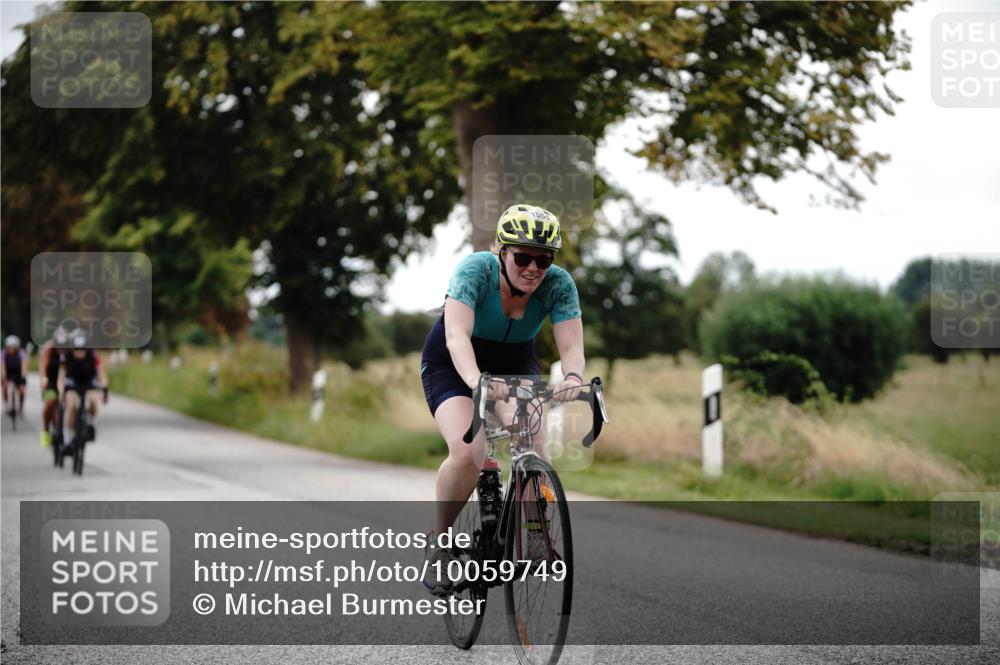 30.08.2026 - Elbe Triathlon Hamburg Michael Burmester http://msf.ph/oto/10059749 30.08.2026 11:34:40 Radfahren 1408, 1487, 1554, 1627, 1664, 1667 meine-sportfotos.de