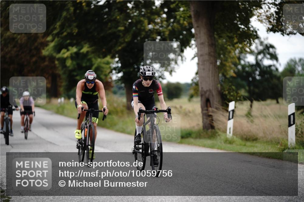 30.08.2026 - Elbe Triathlon Hamburg Michael Burmester http://msf.ph/oto/10059756 30.08.2026 11:34:42 Radfahren 1408, 1487, 1554, 1627, 1664 meine-sportfotos.de