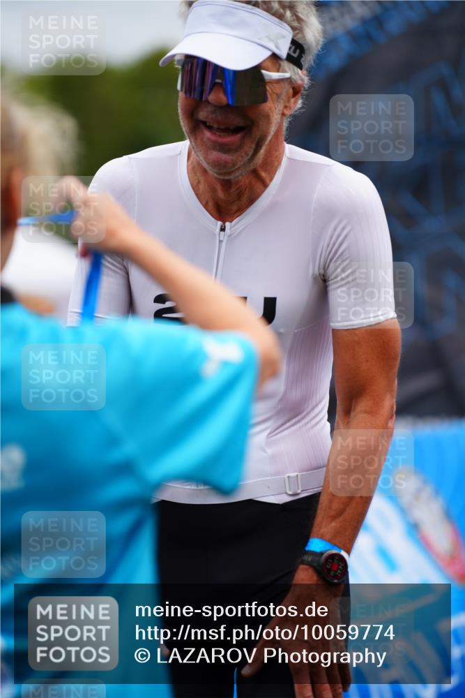 30.08.2026 - Elbe Triathlon Hamburg LAZAROV Photography http://msf.ph/oto/10059774 30.08.2026 11:37:26 Ziel 800, 824, 1341 meine-sportfotos.de