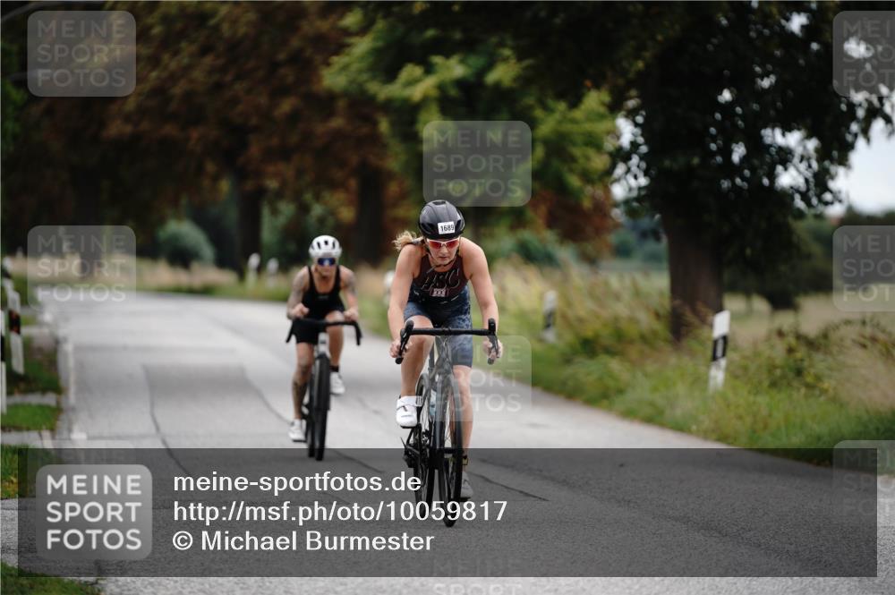 30.08.2026 - Elbe Triathlon Hamburg Michael Burmester http://msf.ph/oto/10059817 30.08.2026 11:36:11 Radfahren 1529, 1689 meine-sportfotos.de