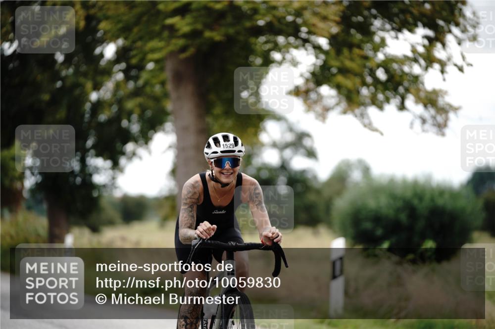 30.08.2026 - Elbe Triathlon Hamburg Michael Burmester http://msf.ph/oto/10059830 30.08.2026 11:36:14 Radfahren 1529, 1689 meine-sportfotos.de