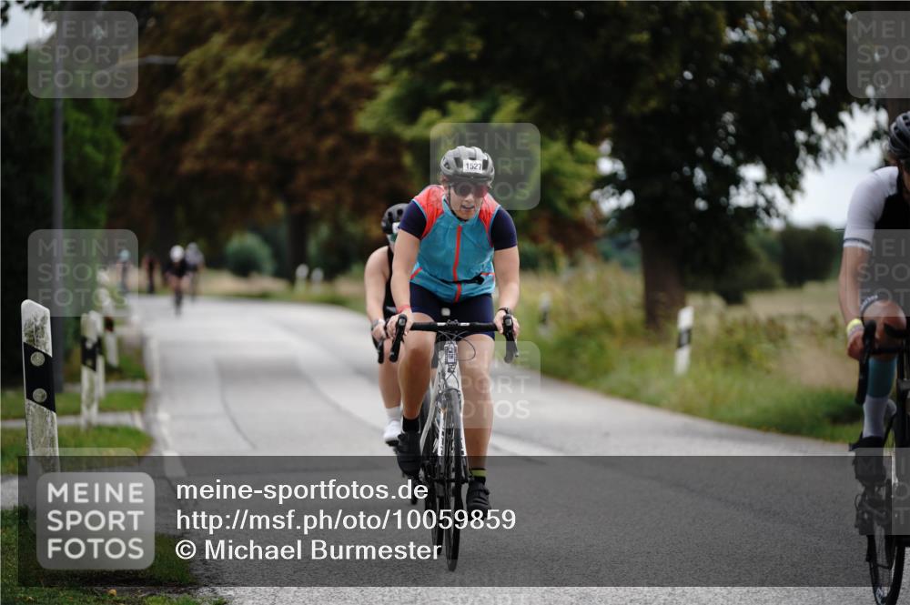 30.08.2026 - Elbe Triathlon Hamburg Michael Burmester http://msf.ph/oto/10059859 30.08.2026 11:36:43 Radfahren 1504, 1527, 1610 meine-sportfotos.de