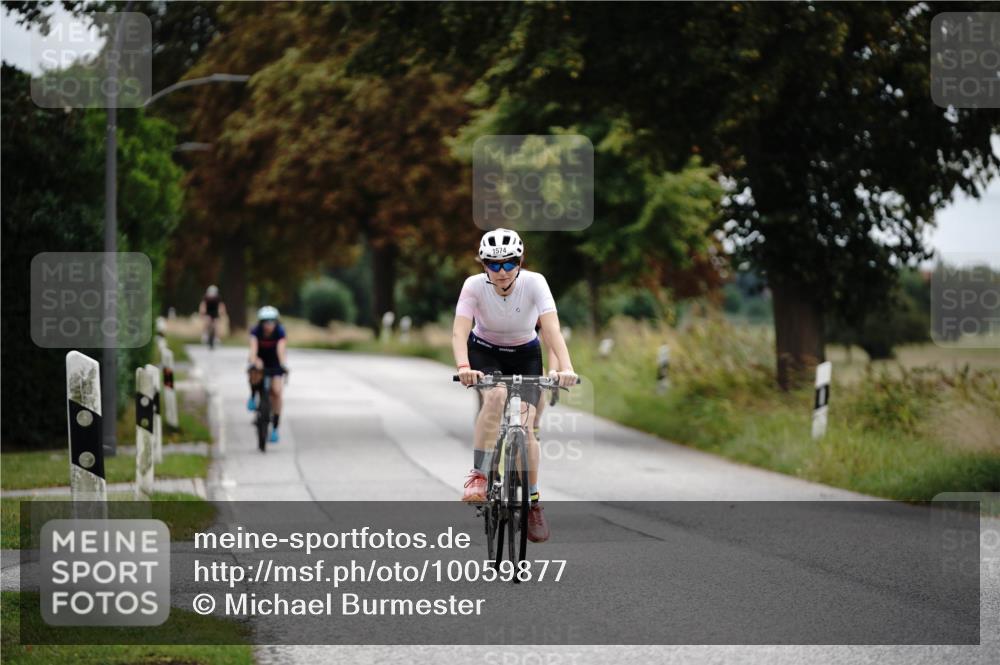 30.08.2026 - Elbe Triathlon Hamburg Michael Burmester http://msf.ph/oto/10059877 30.08.2026 11:36:55 Radfahren 804, 1377, 1534, 1574, 1632 meine-sportfotos.de