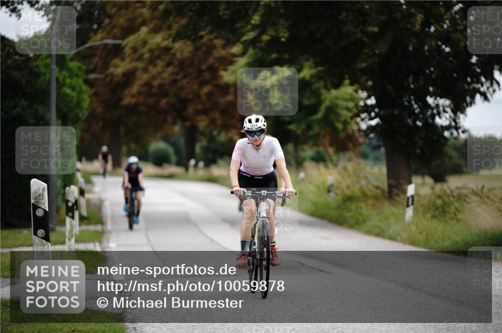 30.08.2026 - Elbe Triathlon Hamburg Michael Burmester http://msf.ph/oto/10059878 30.08.2026 11:36:55 Radfahren 804, 1377, 1534, 1574, 1632 meine-sportfotos.de