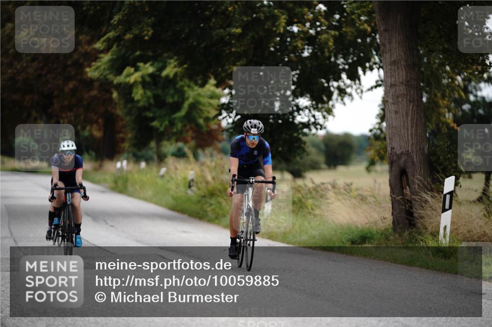 30.08.2026 - Elbe Triathlon Hamburg Michael Burmester http://msf.ph/oto/10059885 30.08.2026 11:36:58 Radfahren 804, 1377, 1534, 1574, 1632 meine-sportfotos.de