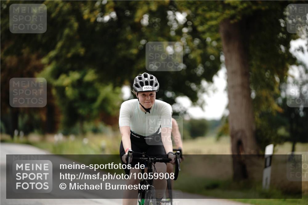 30.08.2026 - Elbe Triathlon Hamburg Michael Burmester http://msf.ph/oto/10059908 30.08.2026 11:37:13 Radfahren 1485, 1553, 1649 meine-sportfotos.de