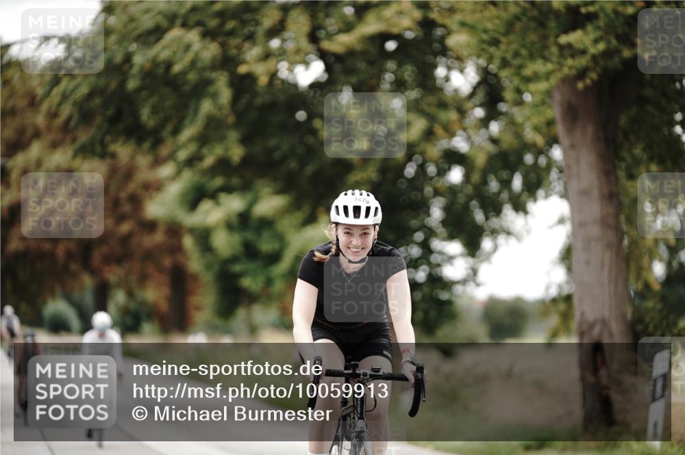 30.08.2026 - Elbe Triathlon Hamburg Michael Burmester http://msf.ph/oto/10059913 30.08.2026 11:37:44 Radfahren 1470, 1495, 1702 meine-sportfotos.de