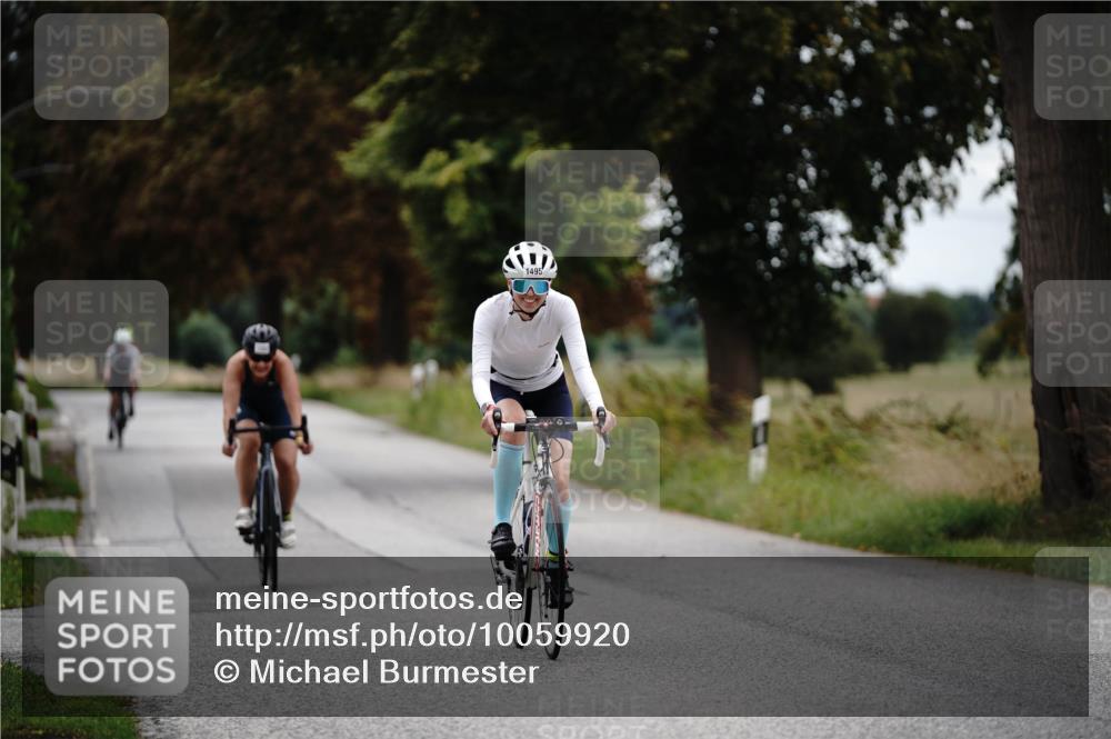 30.08.2026 - Elbe Triathlon Hamburg Michael Burmester http://msf.ph/oto/10059920 30.08.2026 11:37:46 Radfahren 1470, 1495, 1521, 1702 meine-sportfotos.de