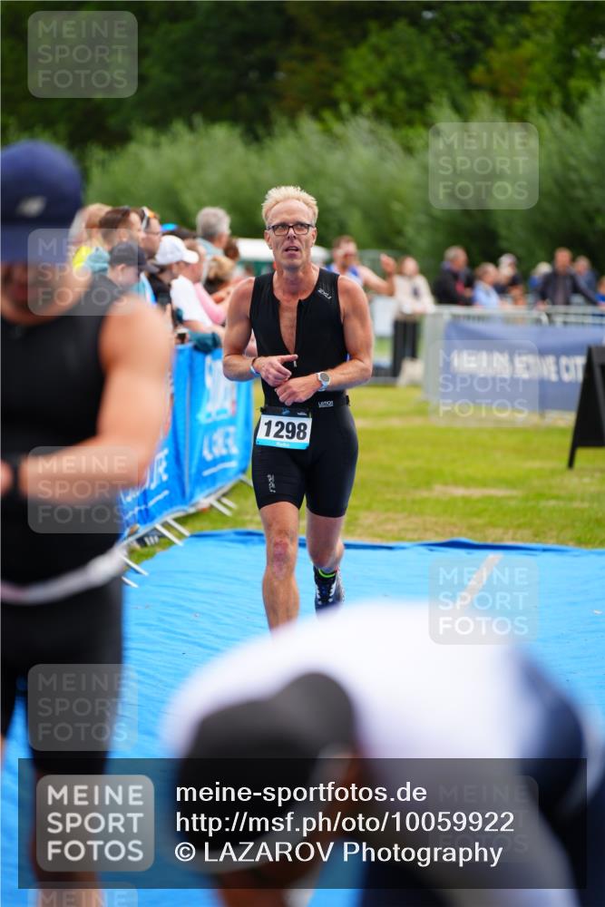 30.08.2026 - Elbe Triathlon Hamburg LAZAROV Photography http://msf.ph/oto/10059922 30.08.2026 11:38:02 Ziel 759, 1298 meine-sportfotos.de