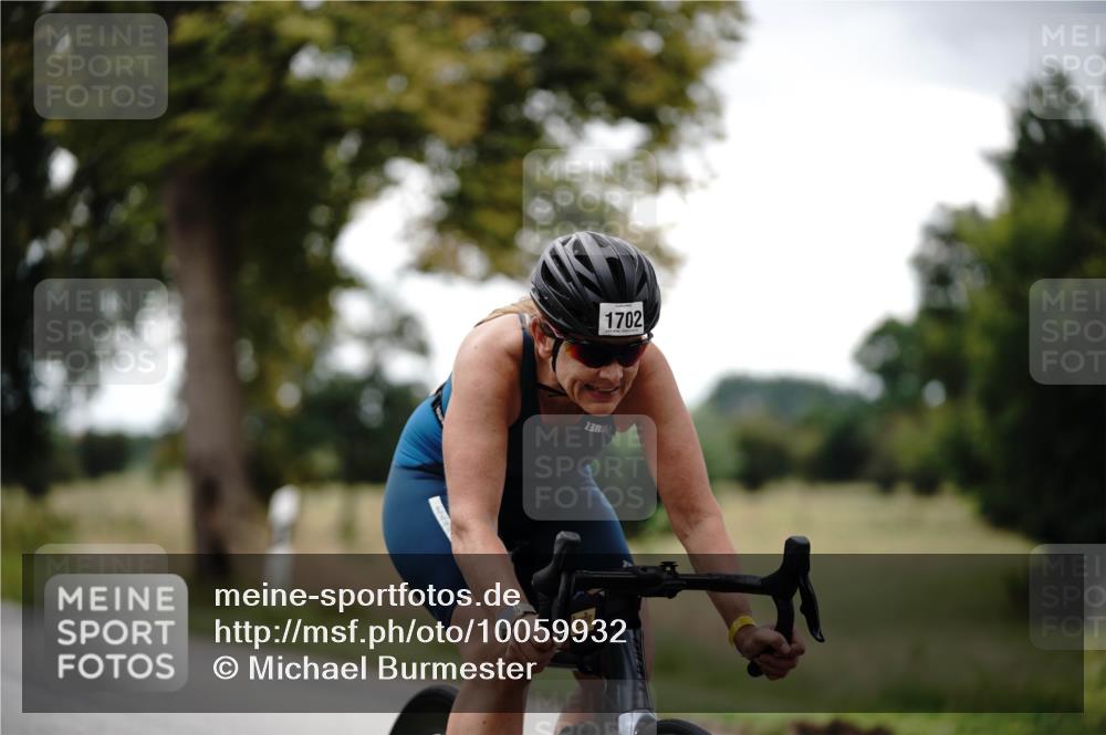 30.08.2026 - Elbe Triathlon Hamburg Michael Burmester http://msf.ph/oto/10059932 30.08.2026 11:37:49 Radfahren 1495, 1521, 1702 meine-sportfotos.de