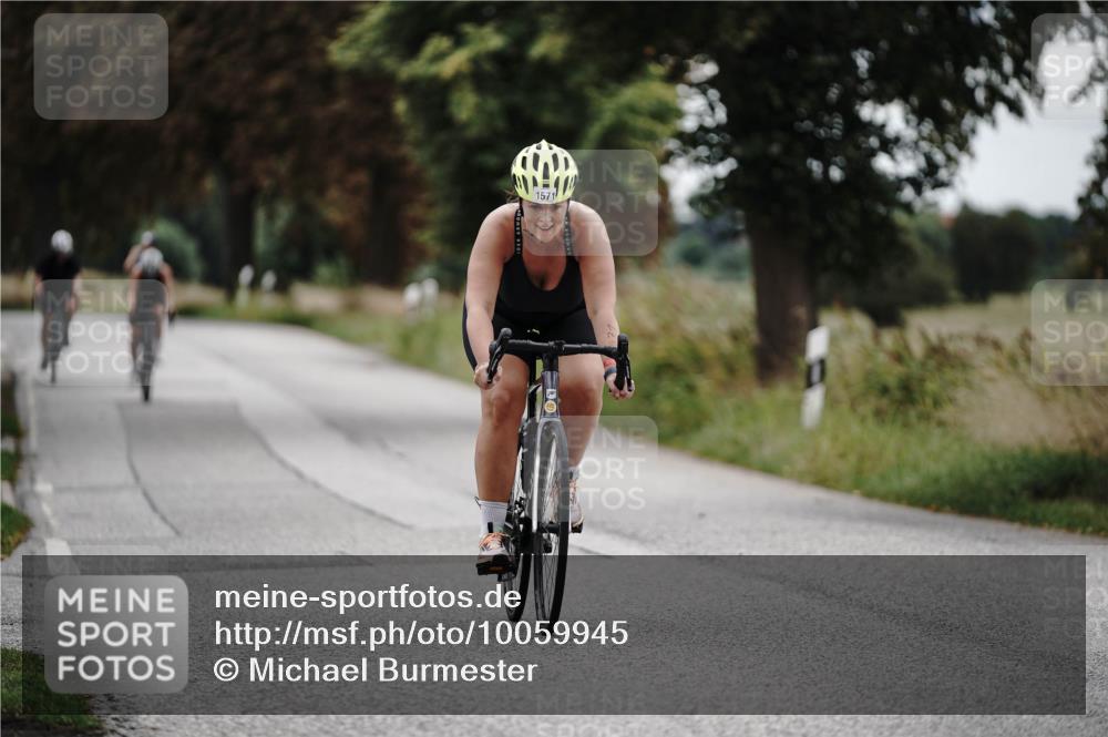 30.08.2026 - Elbe Triathlon Hamburg Michael Burmester http://msf.ph/oto/10059945 30.08.2026 11:37:58 Radfahren 1532, 1541, 1571 meine-sportfotos.de