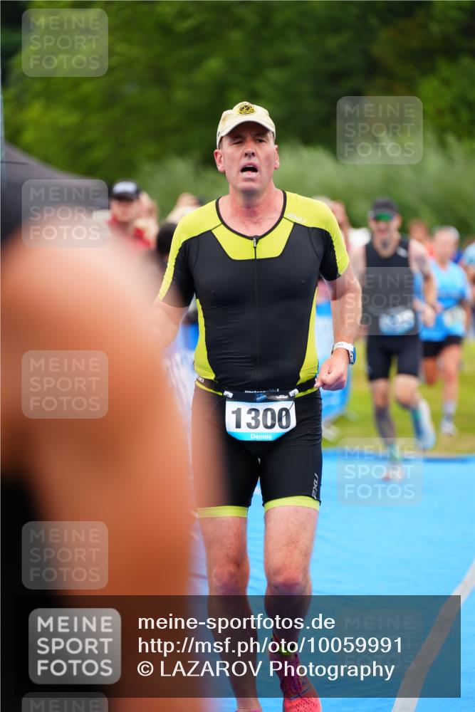 30.08.2026 - Elbe Triathlon Hamburg LAZAROV Photography http://msf.ph/oto/10059991 30.08.2026 11:38:36 Ziel 867, 1226, 1253, 1271, 1300, 1354, 1444 meine-sportfotos.de