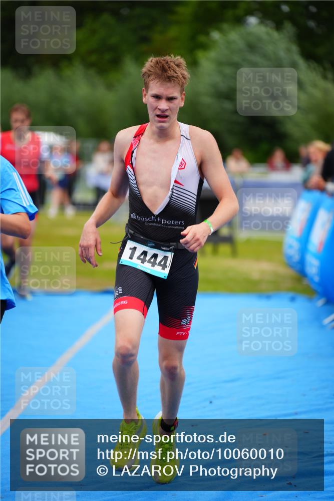 30.08.2026 - Elbe Triathlon Hamburg LAZAROV Photography http://msf.ph/oto/10060010 30.08.2026 11:38:40 Ziel 867, 1226, 1253, 1271, 1354, 1444 meine-sportfotos.de
