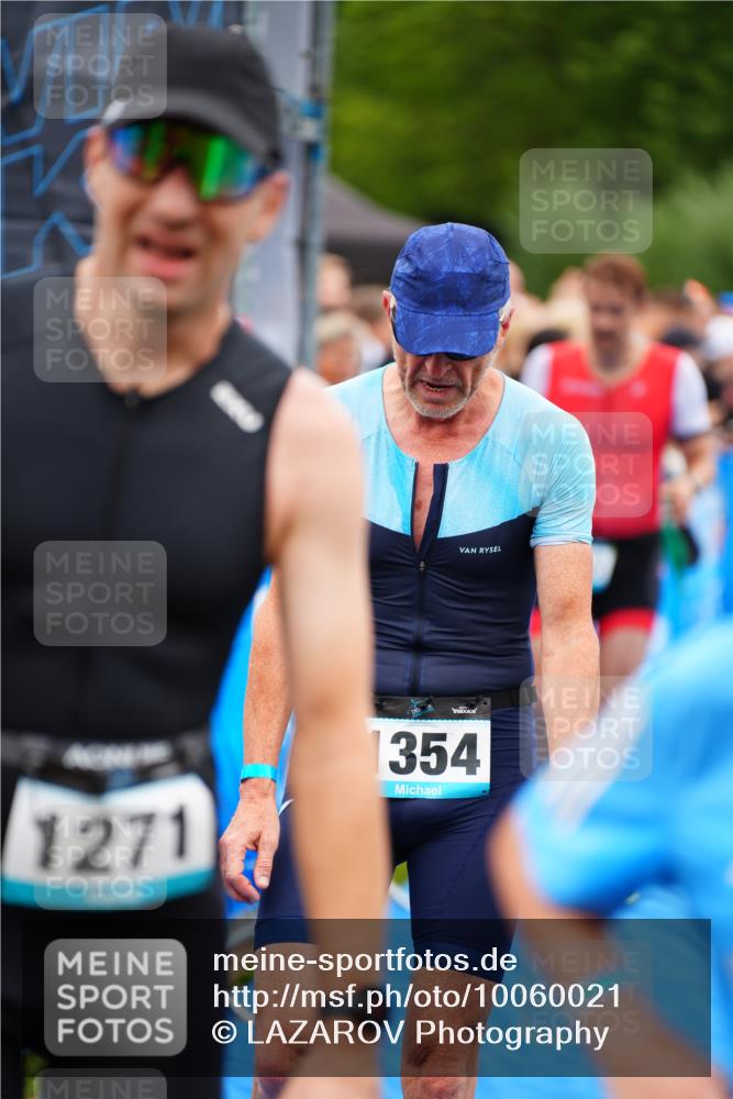 30.08.2026 - Elbe Triathlon Hamburg LAZAROV Photography http://msf.ph/oto/10060021 30.08.2026 11:38:42 Ziel 867, 1162, 1226, 1253, 1271, 1354, 1444 meine-sportfotos.de