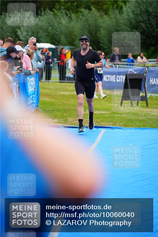 30.08.2026 - Elbe Triathlon Hamburg LAZAROV Photography http://msf.ph/oto/10060040 30.08.2026 11:38:48 Ziel 1162 meine-sportfotos.de