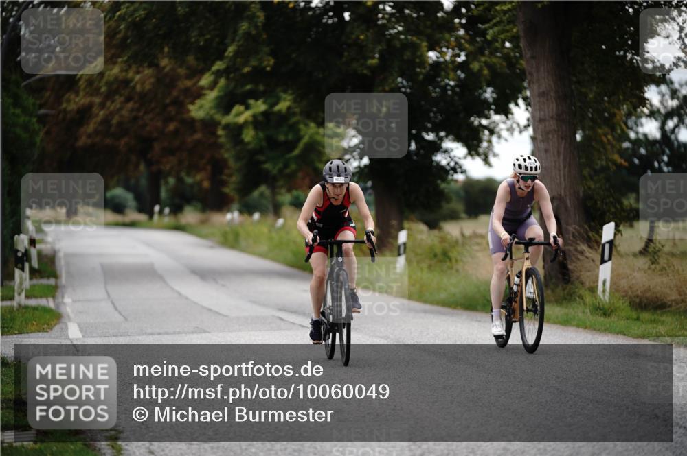 30.08.2026 - Elbe Triathlon Hamburg Michael Burmester http://msf.ph/oto/10060049 30.08.2026 11:38:37 Radfahren 1626, 1633 meine-sportfotos.de