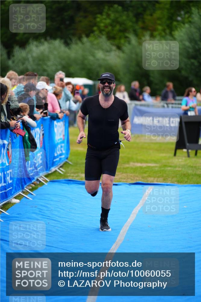 30.08.2026 - Elbe Triathlon Hamburg LAZAROV Photography http://msf.ph/oto/10060055 30.08.2026 11:38:49 Ziel 1162 meine-sportfotos.de