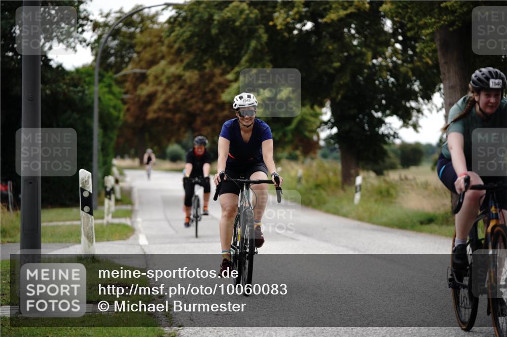 30.08.2026 - Elbe Triathlon Hamburg Michael Burmester http://msf.ph/oto/10060083 30.08.2026 11:39:05 Radfahren 1514, 1540, 1543, 1683, 1715 meine-sportfotos.de