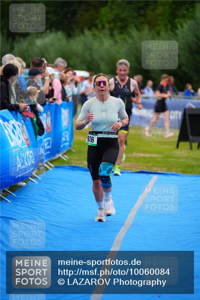 30.08.2026 - Elbe Triathlon Hamburg LAZAROV Photography http://msf.ph/oto/10060084 30.08.2026 11:39:00 Ziel 936, 1158, 1346, 1456 meine-sportfotos.de
