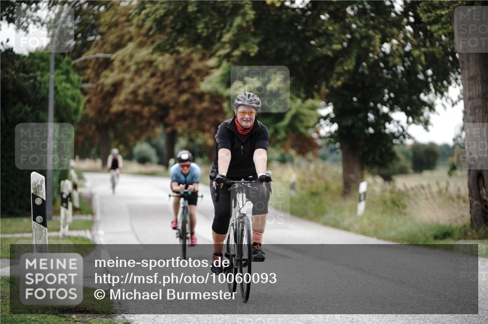 30.08.2026 - Elbe Triathlon Hamburg Michael Burmester http://msf.ph/oto/10060093 30.08.2026 11:39:07 Radfahren 1524, 1540, 1543, 1683, 1715 meine-sportfotos.de